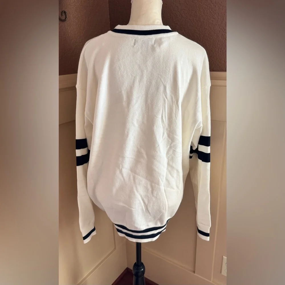 Classic New York V-Neck Sweater - White and Navy Blue NWT